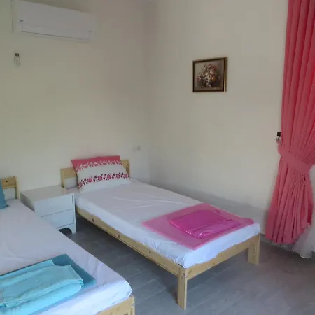 Dalyandreams Villa Sleeps12-Pool-Wifi-Ac-Parking * 达利安