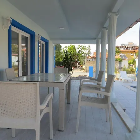 Dalyandreams Villa Sleeps12-Pool-Wifi-Ac-Parking *